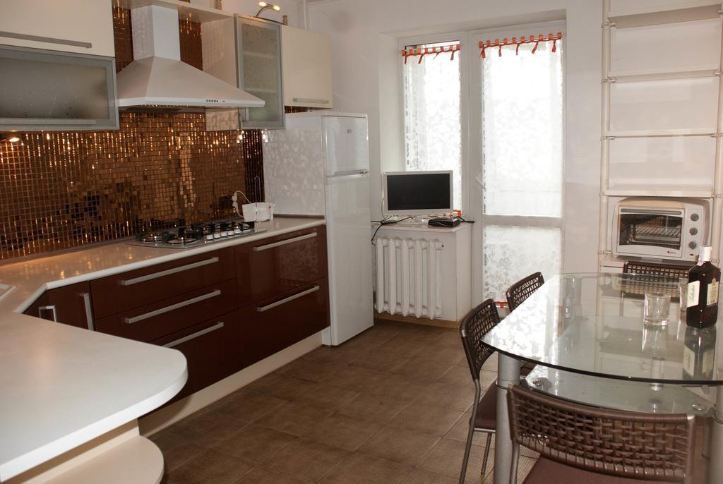 Apartment On Akademika Lazarenka 48A Leopoli Esterno foto